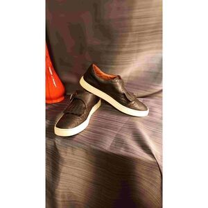 Frye leather loafers slip on shoes